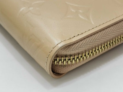 LOUIS VUITTON Vernis Louis Vuitton Zippy Wallet M90076 SP4049 Vernis Wallet