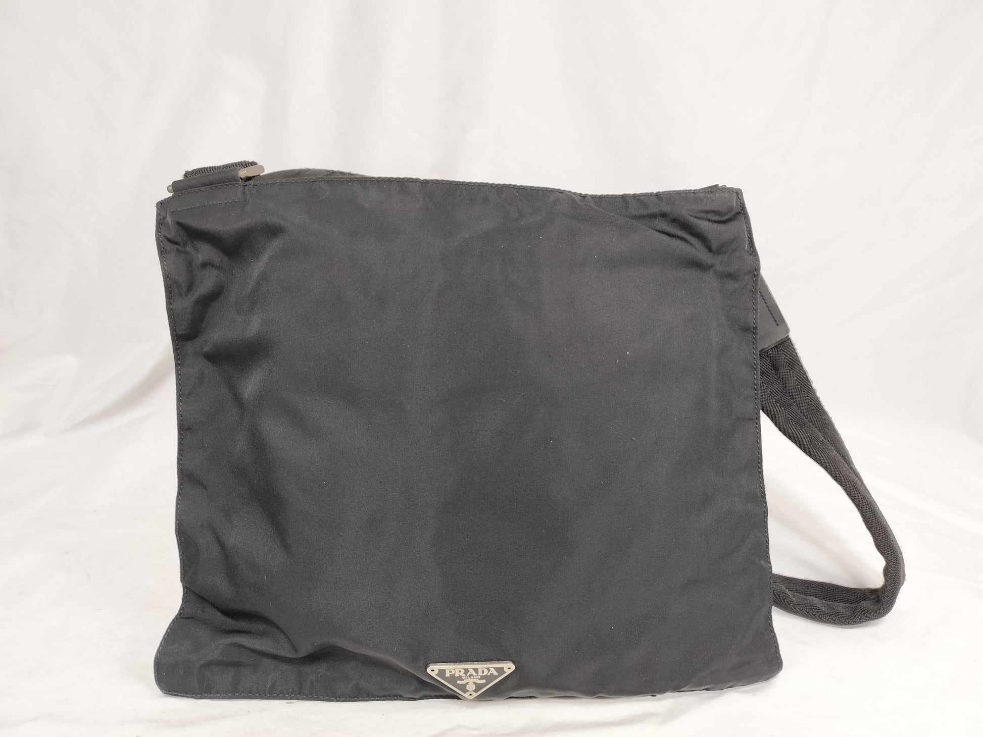 PRADA Nylon Tessuto Shoulder Bag