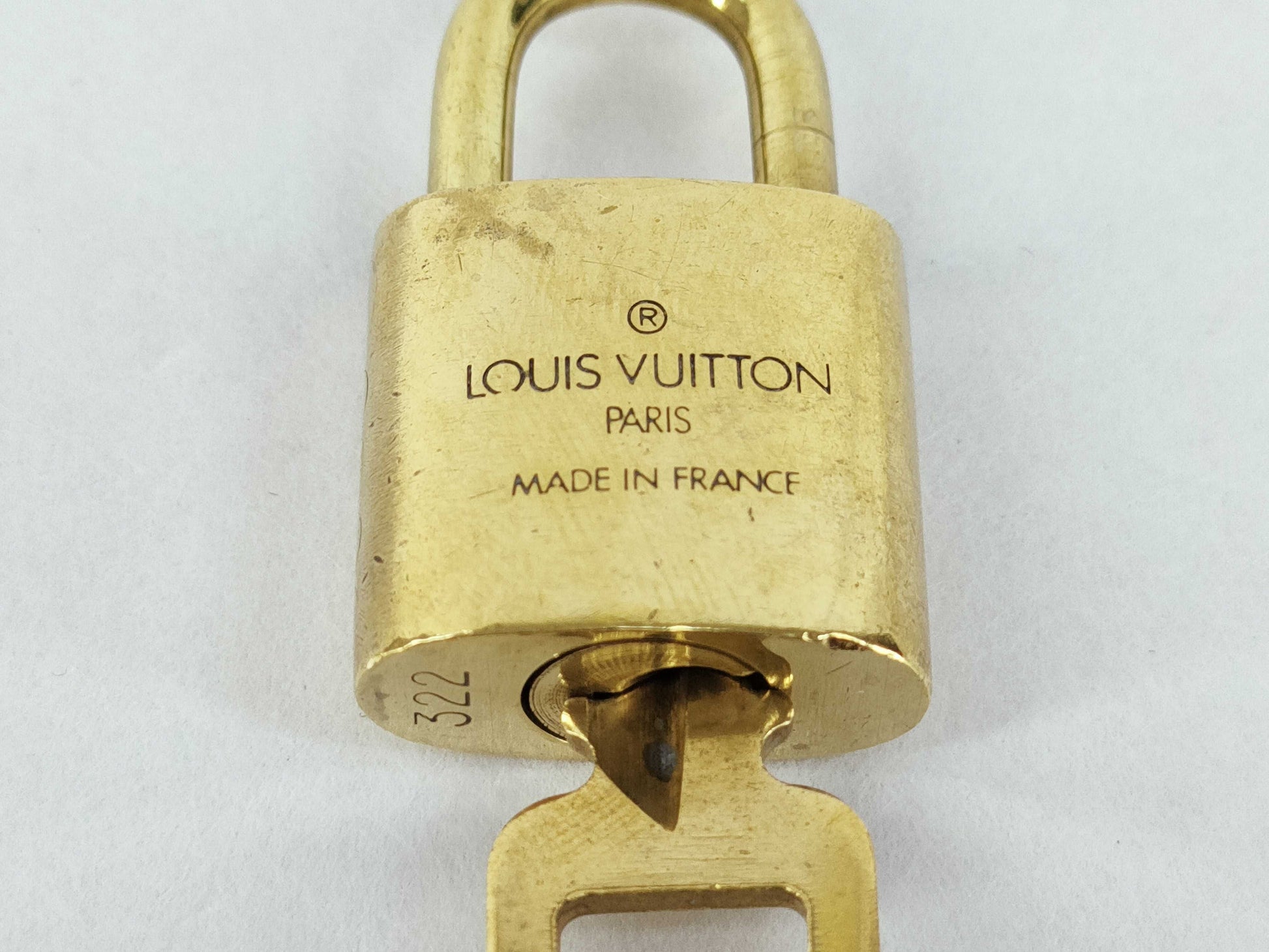 LOUIS VUITTON Cadena & Key x 10 Other Accessories