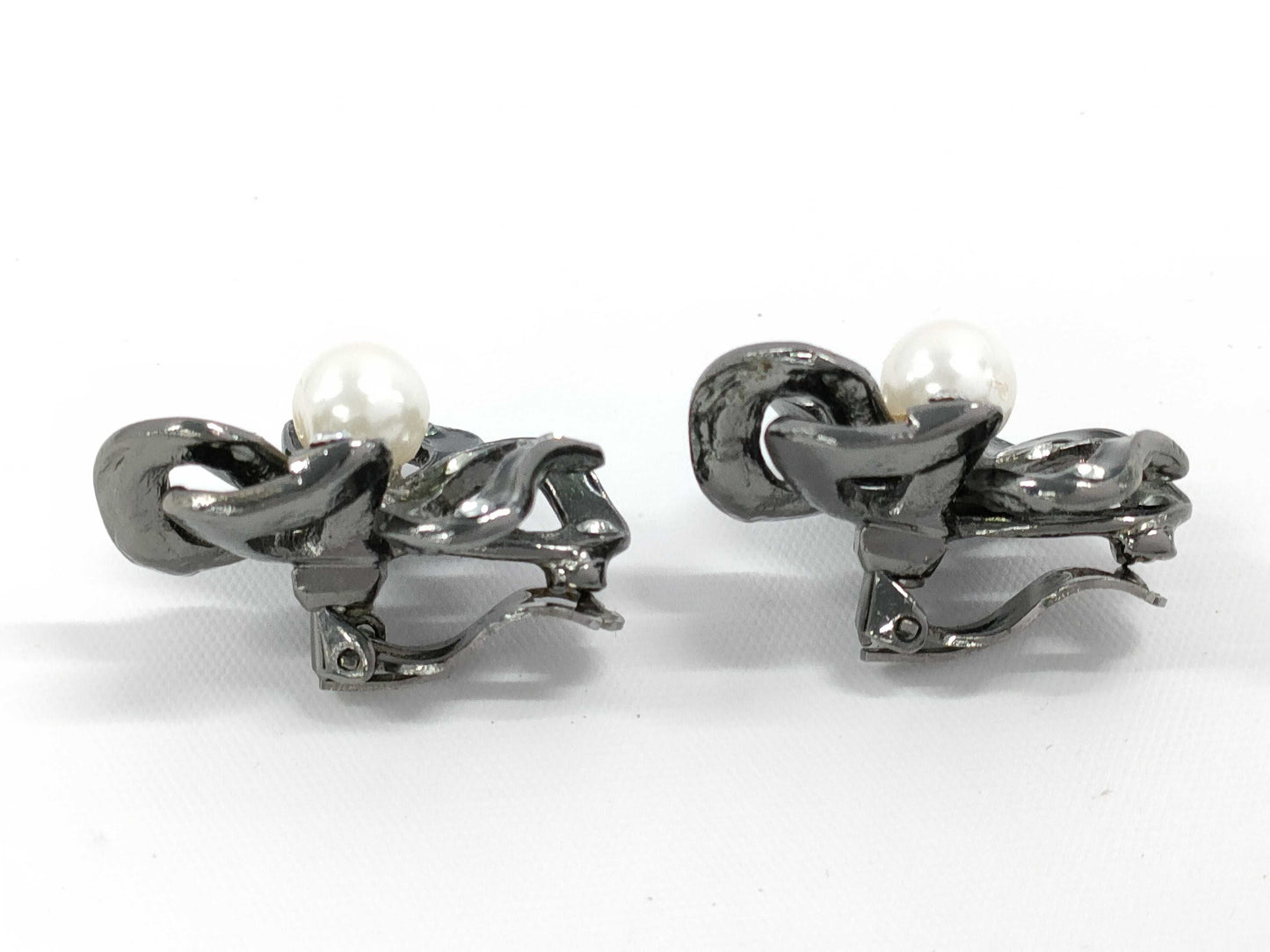 CHANEL Camellia F Pearl Rhinestone Earrings with Rice