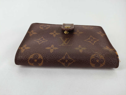 LOUIS VUITTON Monogram Louis Vuitton Wallet