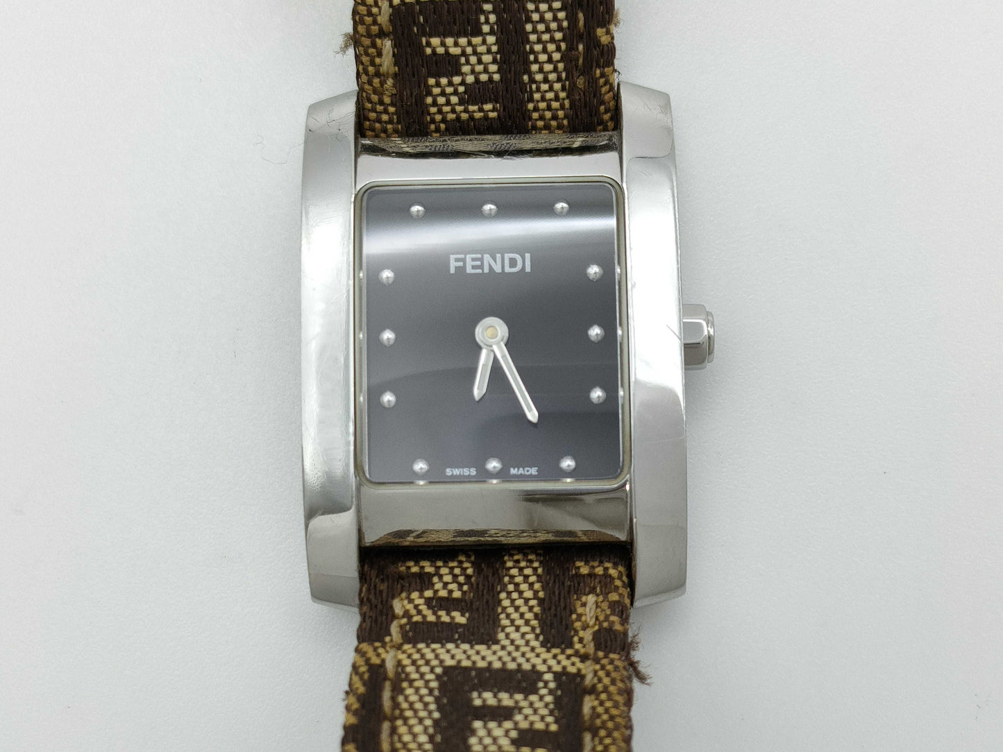 FENDI Classico 137-7000L-727 Quartz Women's Watch