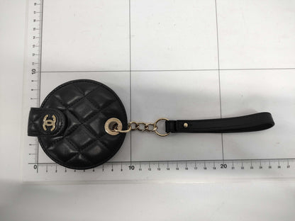 CHANEL Charm Key Case/Key Holder