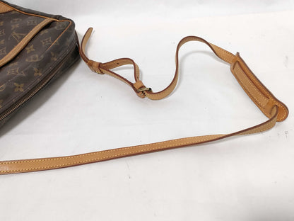 LOUIS VUITTON Monogram Brand Bag Louis Vuitton Shoulder Bag