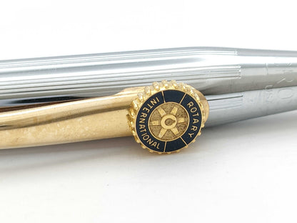 Pens and fountain pens