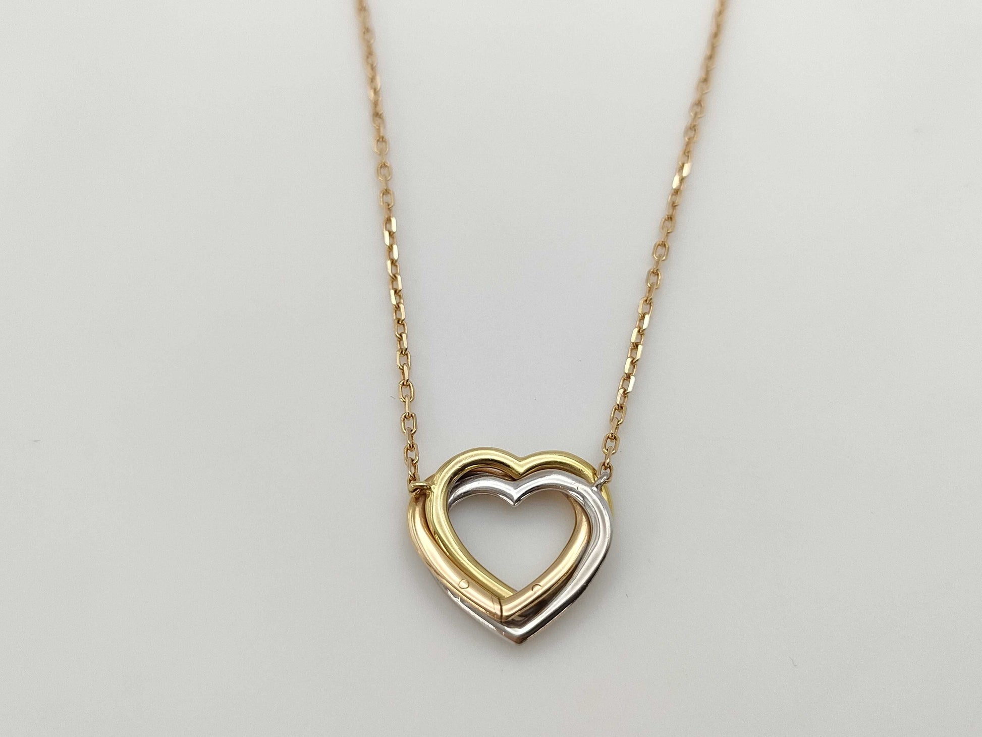 Cartier Trinity Heart 750 4.2g Necklace 