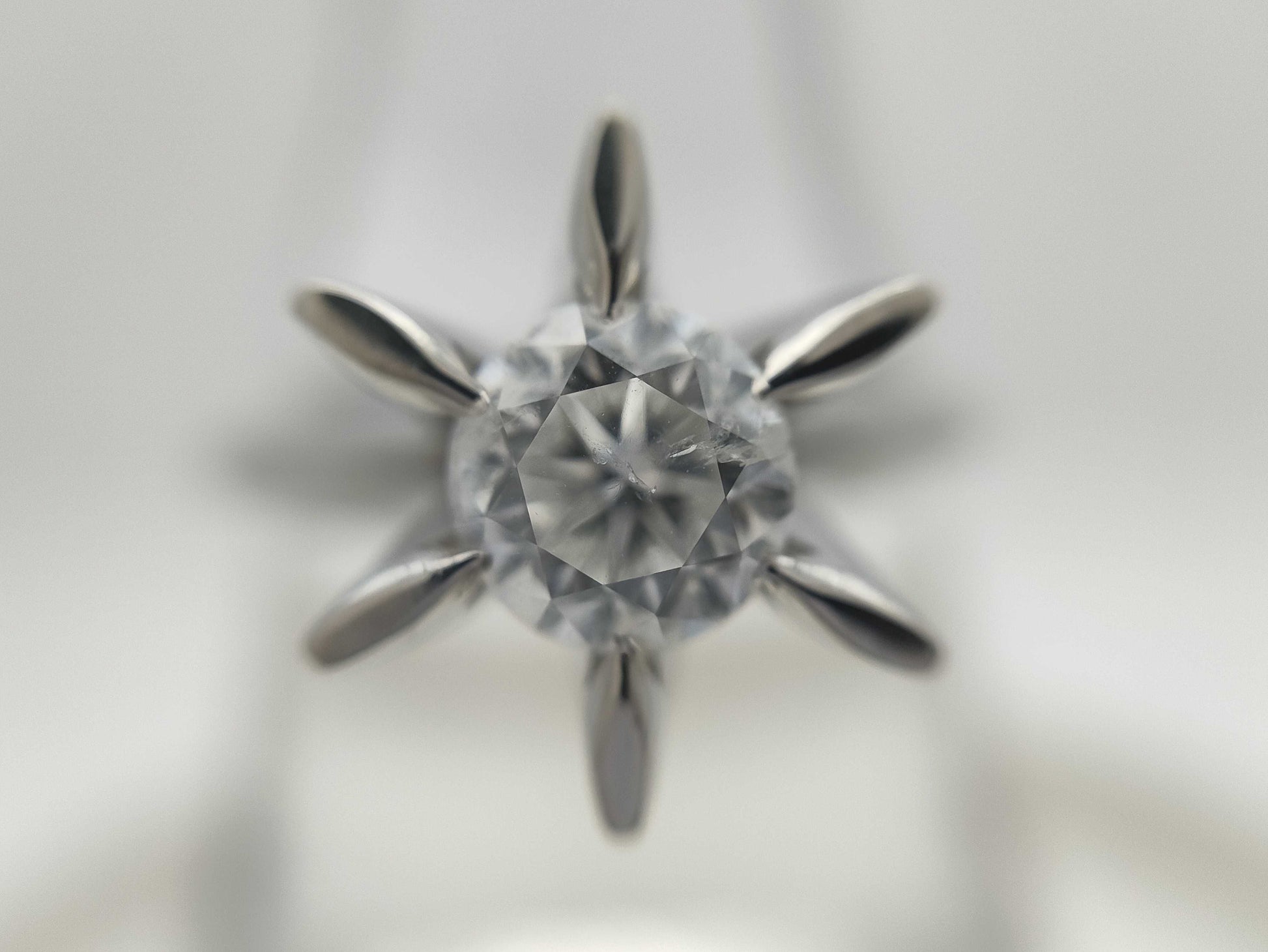 D1.010ct PT900 7.1g Ring 