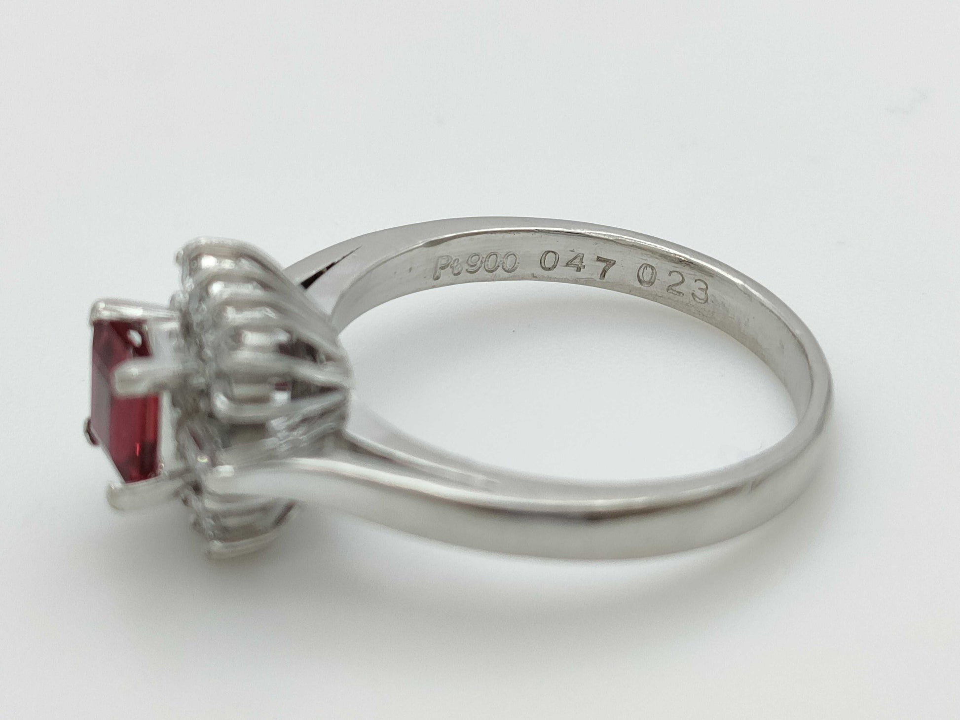 R0.47ct D0.23ct PT900 5.2g Ring 