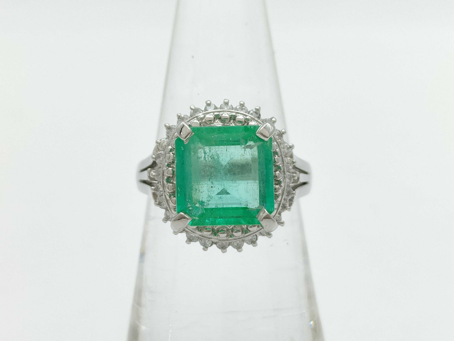 E2.40ct D0.25ct PT900 7.5g Ring 