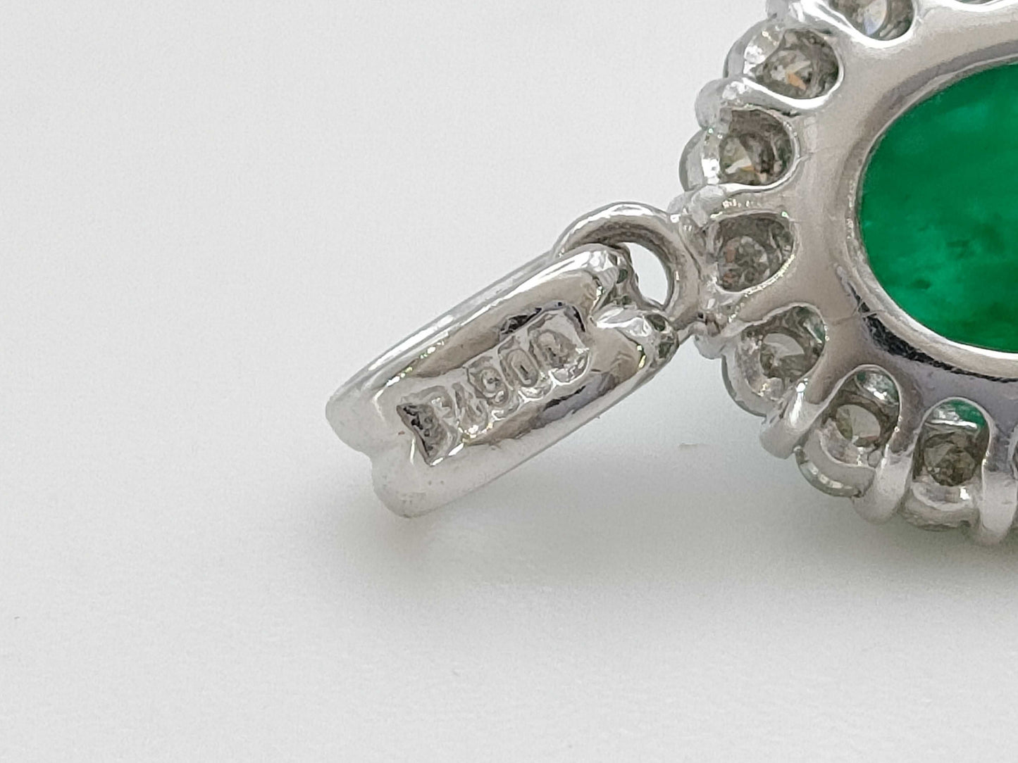 E1.57ct D0.31ct PT900 2.4g Pendant Top 