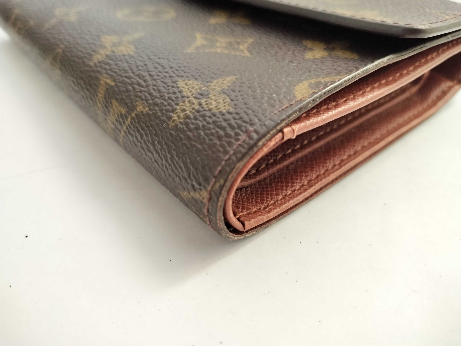 LOUIS VUITTON Monogram Tri-fold Wallet Wallet