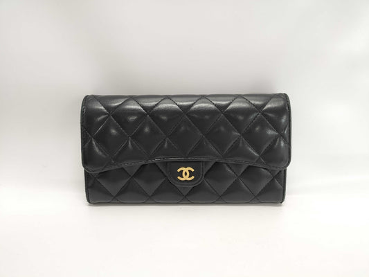 CHANEL CHANEL Long Wallet Gold Hardware Wallet