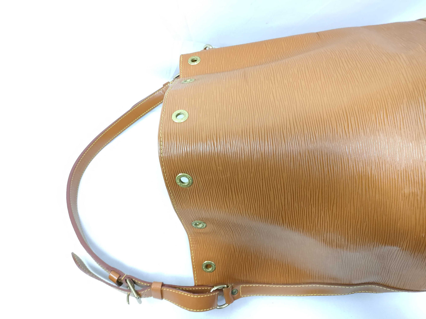 LOUIS VUITTON Epi LV Epi Noe Shoulder Bag