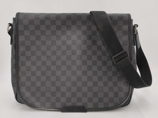LOUIS VUITTON Damier Graphite Large Men's Flap Crossbody Bag Shoulder Bag