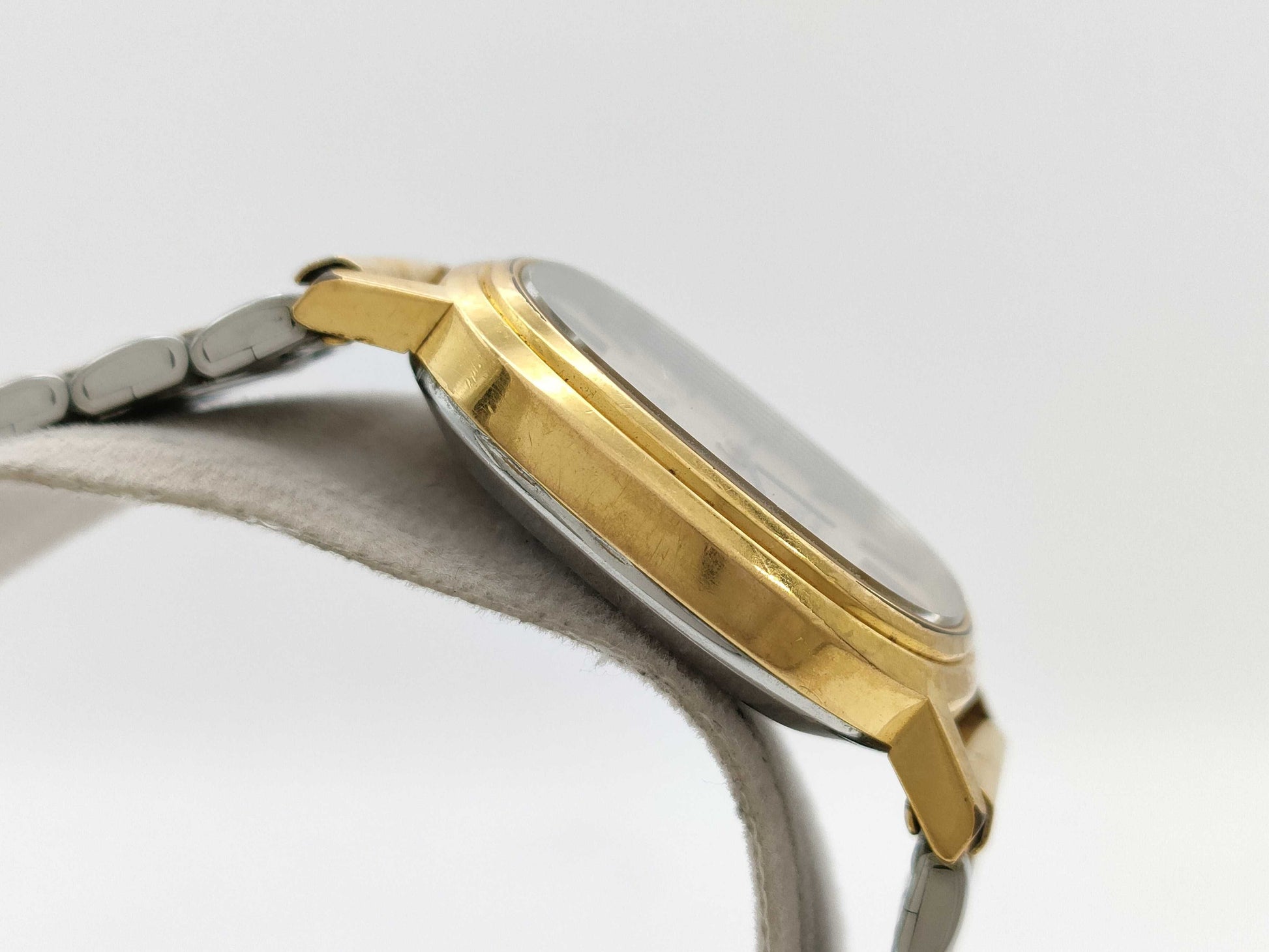 OMEGA Devil Quartz Women's Watch