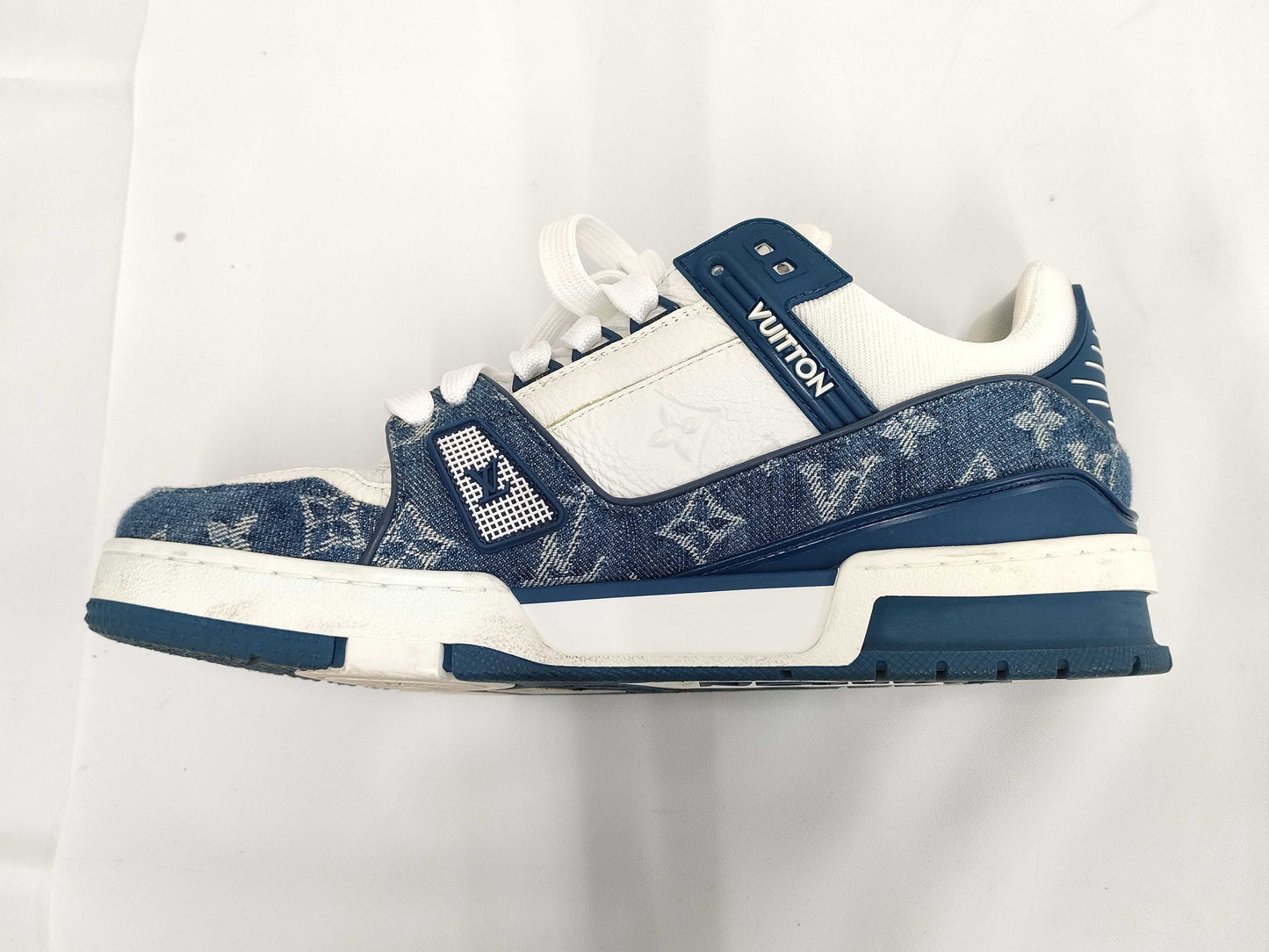 LOUIS VUITTON Louis Vuitton Trainer Sneakers Blue Size 7 Sneakers