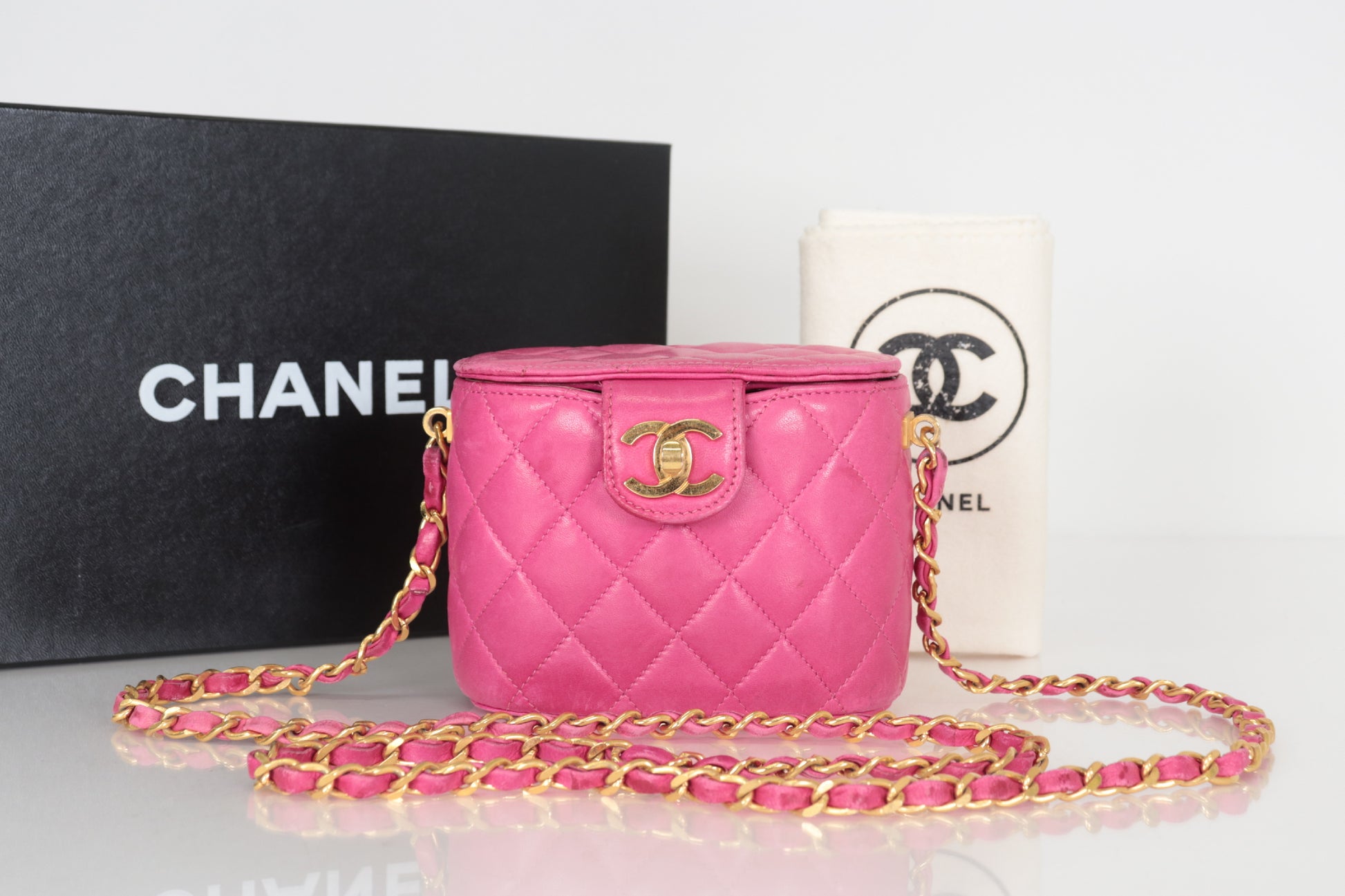 CHANEL Matelasse Lamb Mini Vanity Chain Shoulder Bag with Medium Mirror, Pink