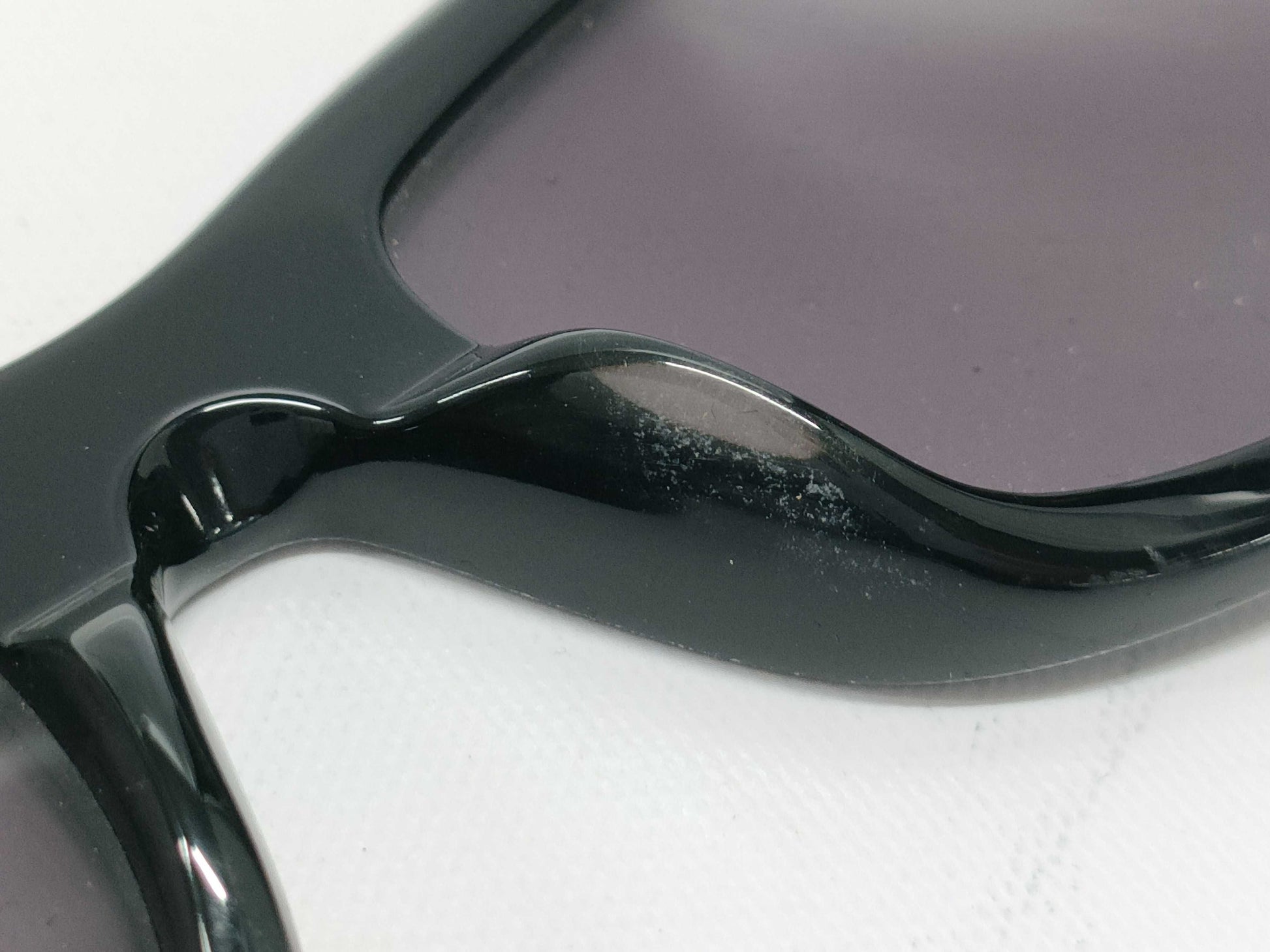 GUCCI Rhinestone Interlocking G Sunglasses