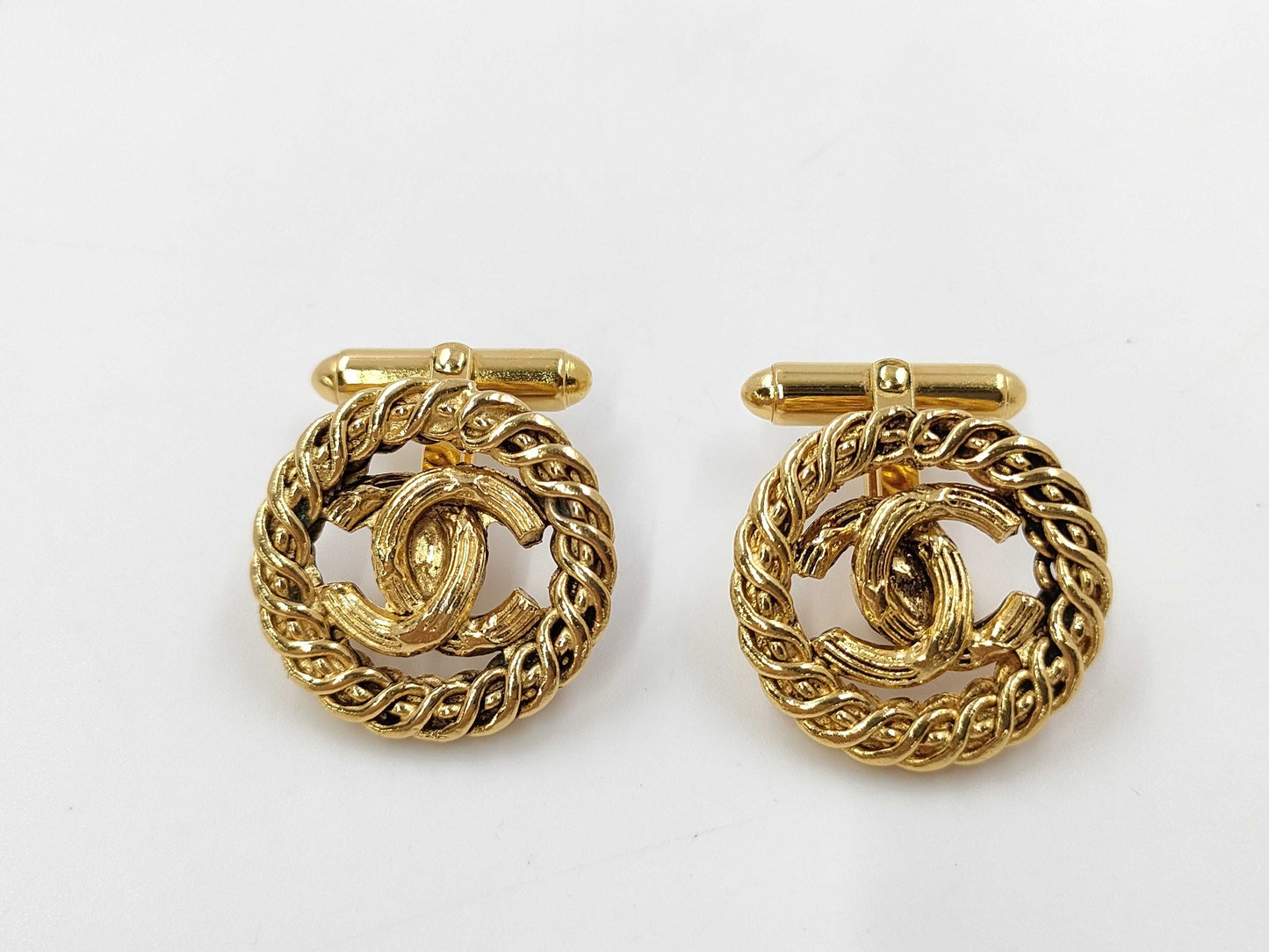 CHANEL Coco Mark Vintage Round Cufflinks Tie Clip/Cufflinks