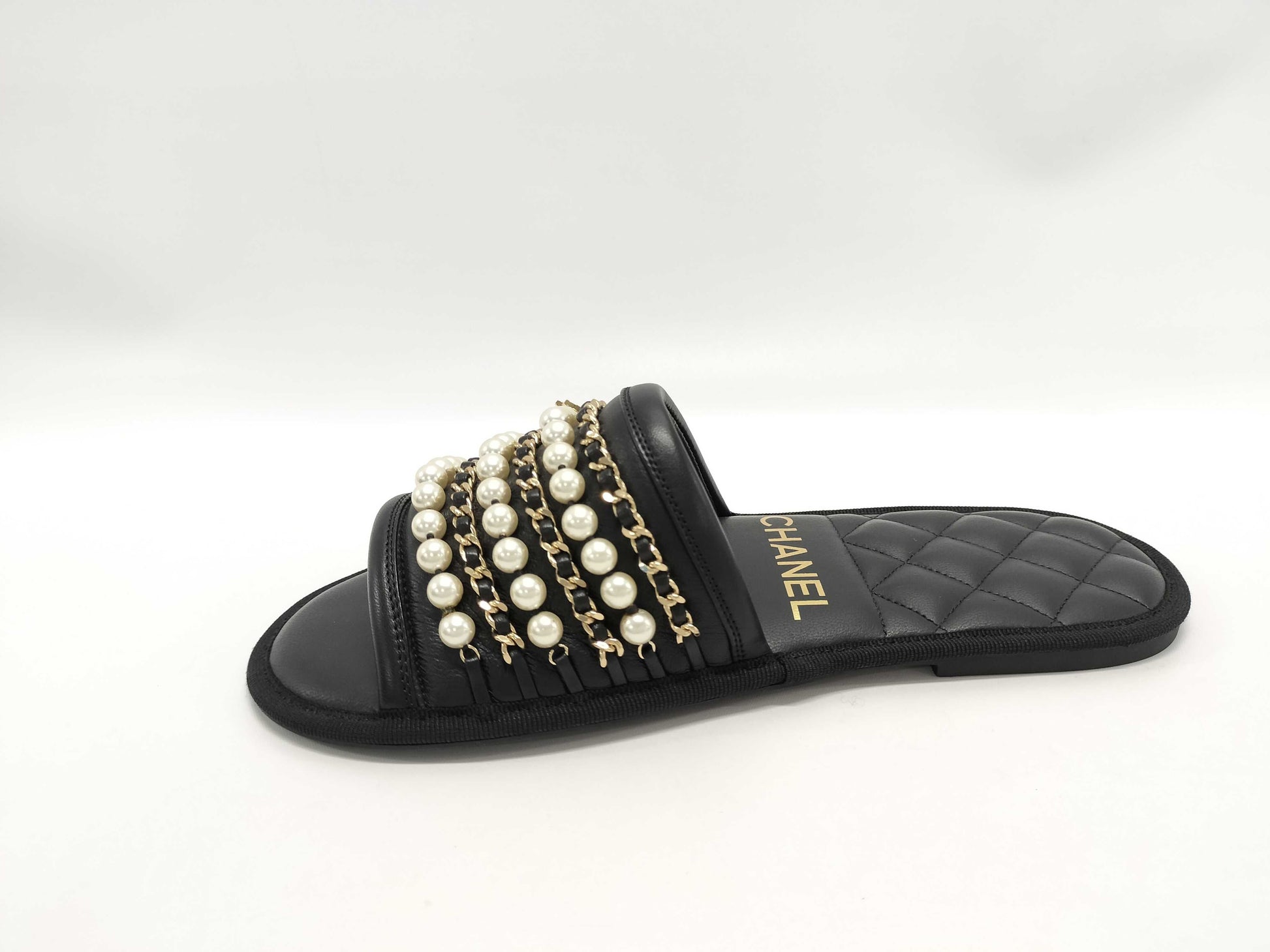 CHANEL Coco Mark Pearl Chain Leather Flat Sandals XS Slippers