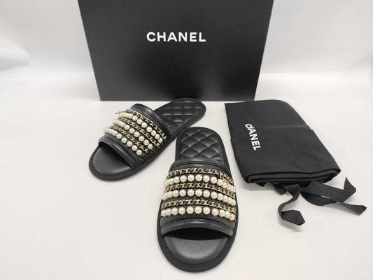 CHANEL Coco Mark Pearl Chain Leather Flat Sandals XS Slippers