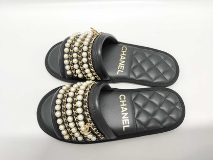 CHANEL Coco Mark Pearl Chain Leather Flat Sandals XS Slippers