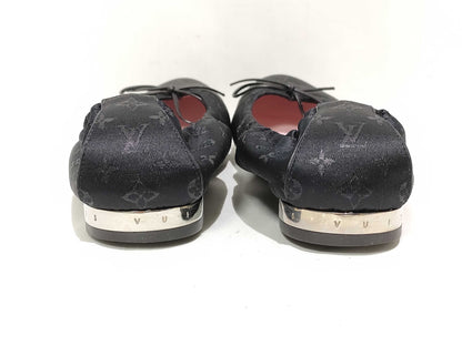 LOUIS VUITTON Louis Vuitton Monogram Flat Pumps