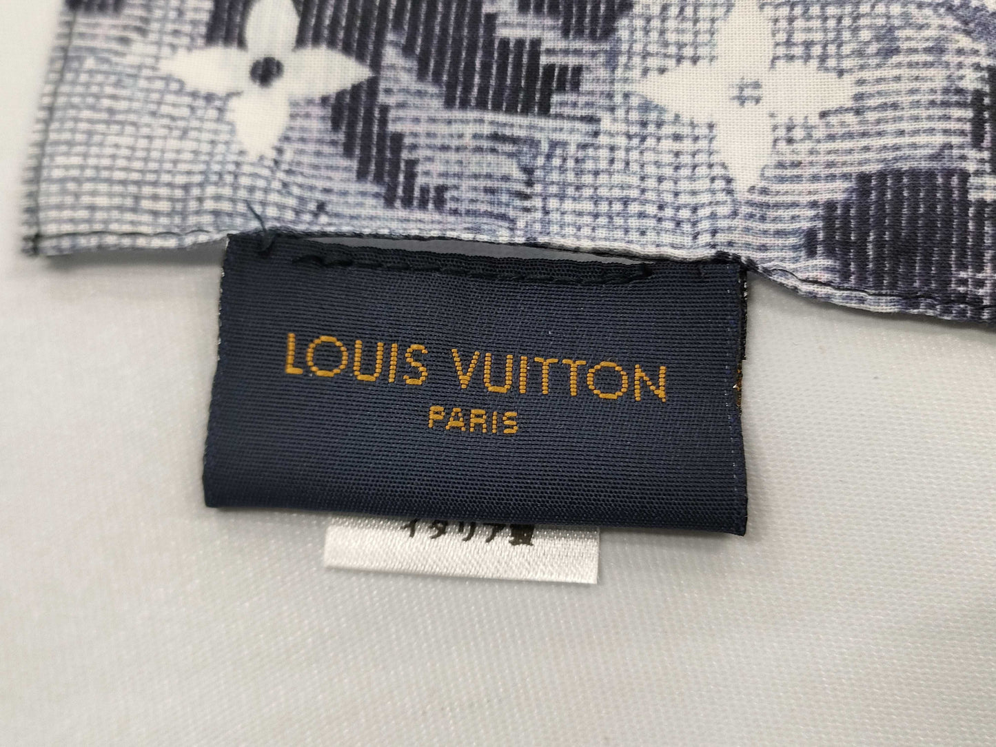 LOUIS VUITTON Louis Vuitton Monogram Mask and Bandana Set Other Accessories