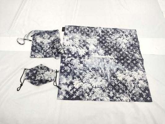 LOUIS VUITTON Louis Vuitton Monogram Mask and Bandana Set Other Accessories
