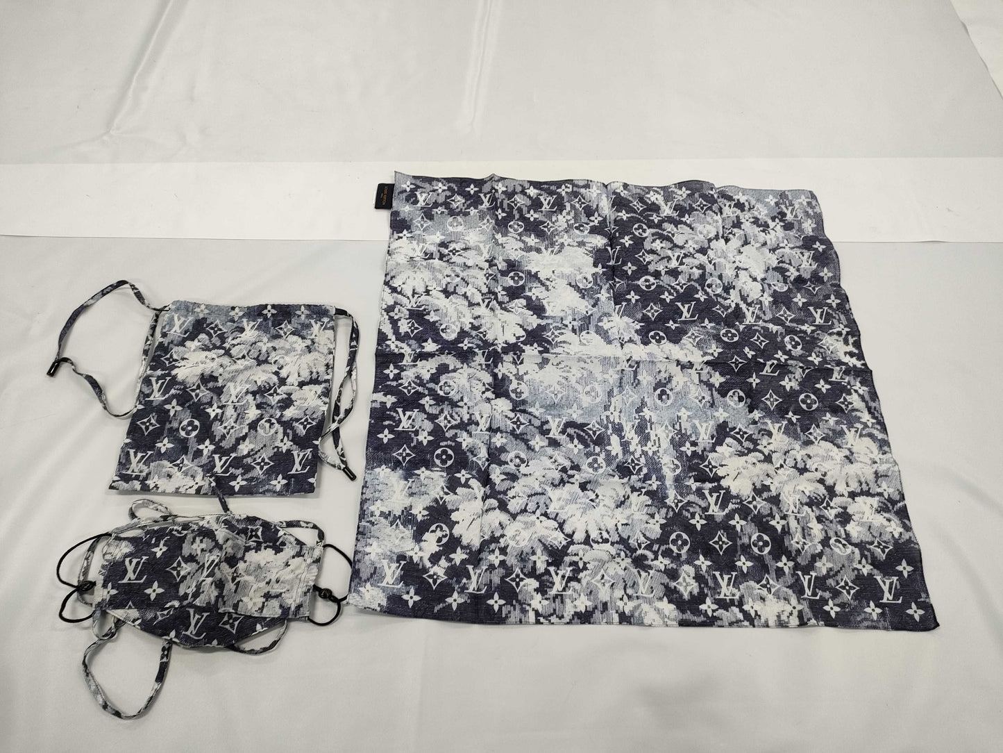LOUIS VUITTON Monogram Tapestry Mask and Bandana Set, Other Accessories