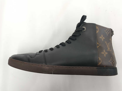 LOUIS VUITTON Louis Vuitton Line Monogram High-Top Sneakers Size 6.5 Sneakers