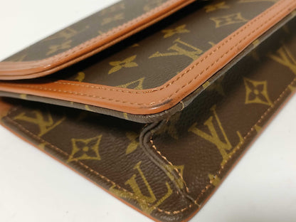 LOUIS VUITTON Monogram LOUIS VUITTON Monogram Vuitton Monogram Pochette Dame Second Bag