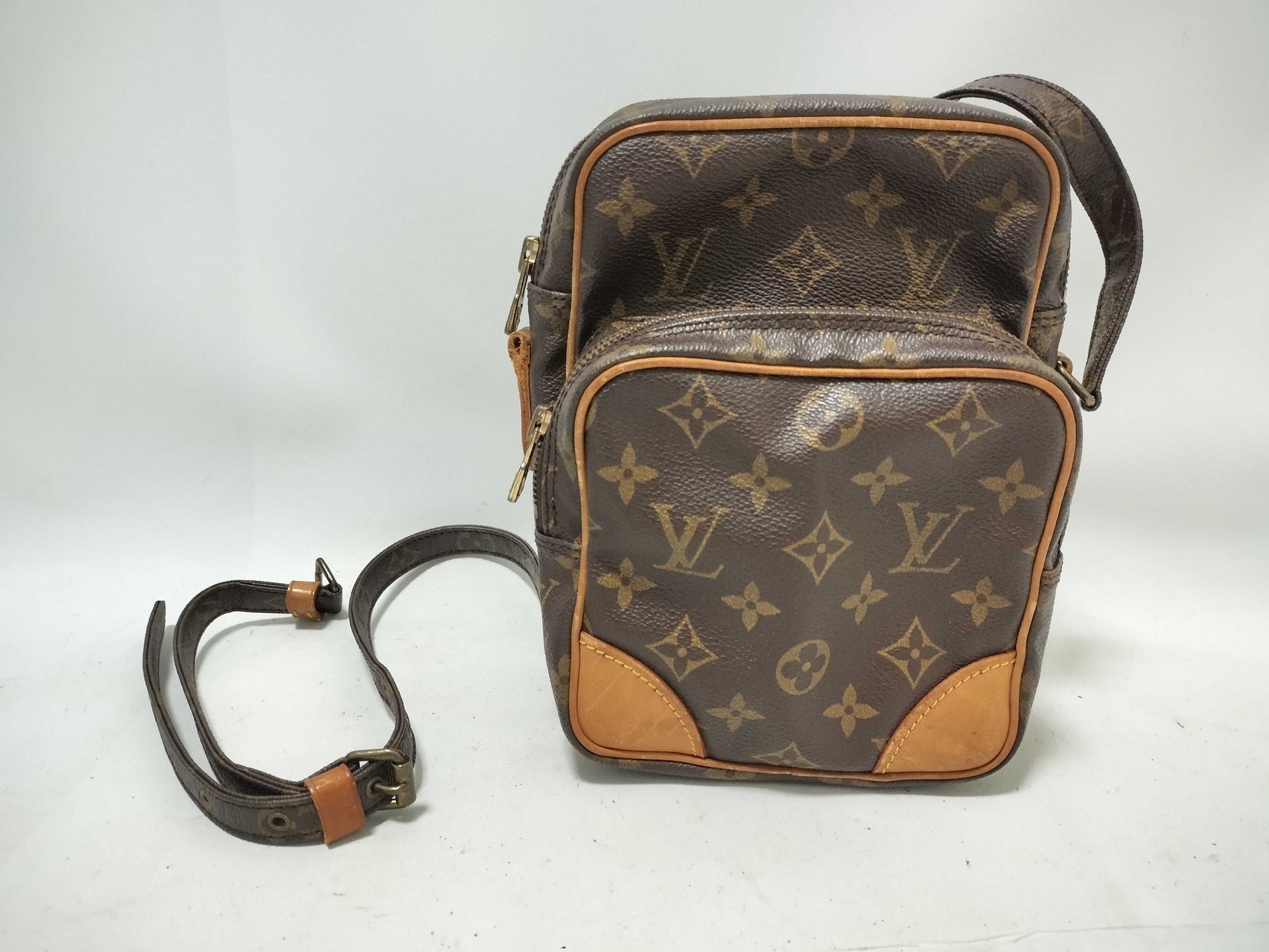 LOUIS VUITTON Monogram Shoulder Bag Amazon PM Shoulder Bag