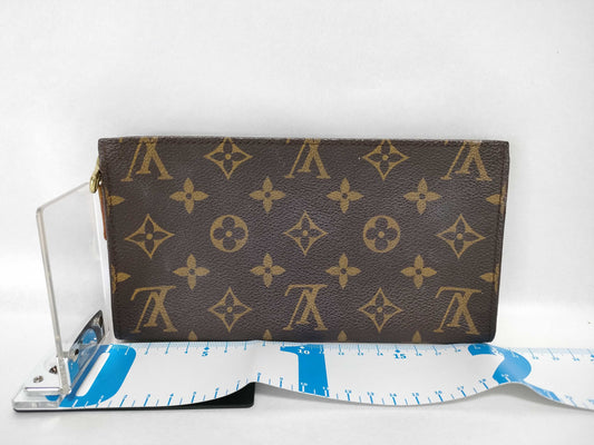 LOUIS VUITTON Monogram Bucket Pouch