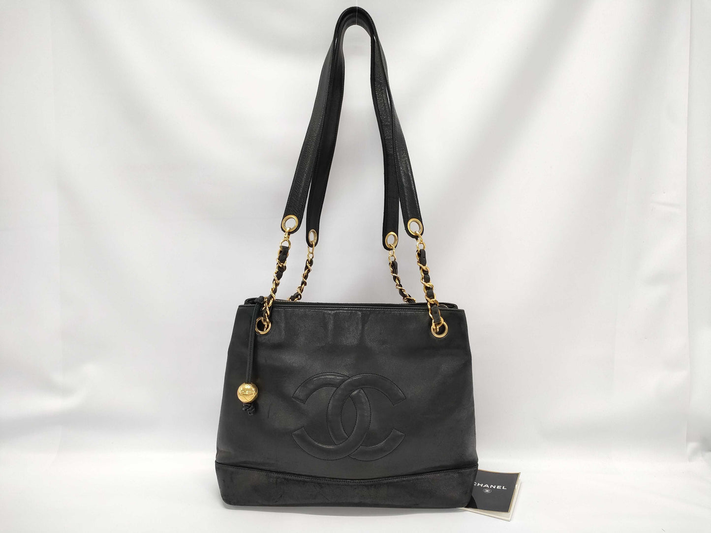 CHANEL Matelasse Shoulder Bag, Chain Shoulder Bag, Lambskin, Black, with Seal Marks, Grade B