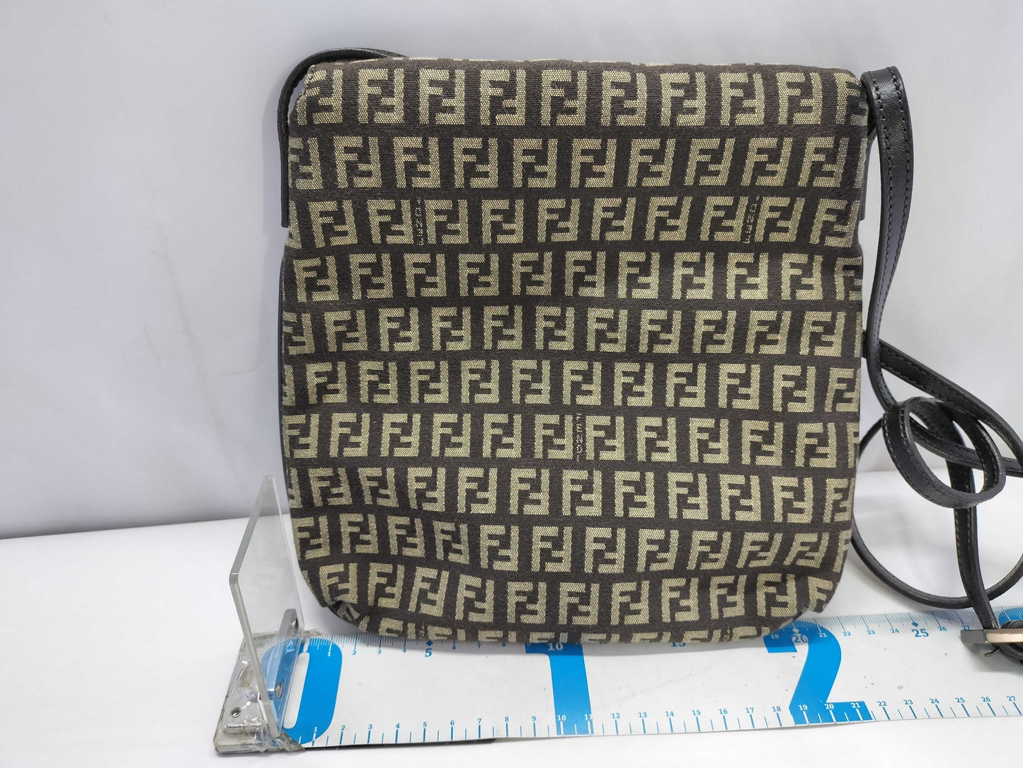 FENDI Zucchino Shoulder Bag in Mamma Bucket, Brown with Black FF Hardware