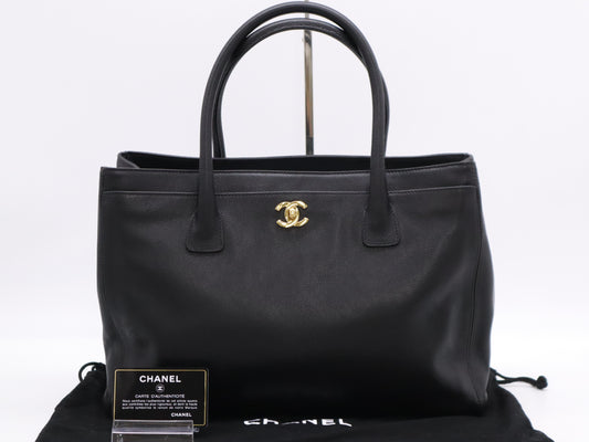CHANEL Caviar Skin Coco Mark Tote Bag with Turn Lock, Black GD Hardware, Seal, and Card Included 9040469 Tote Bag
