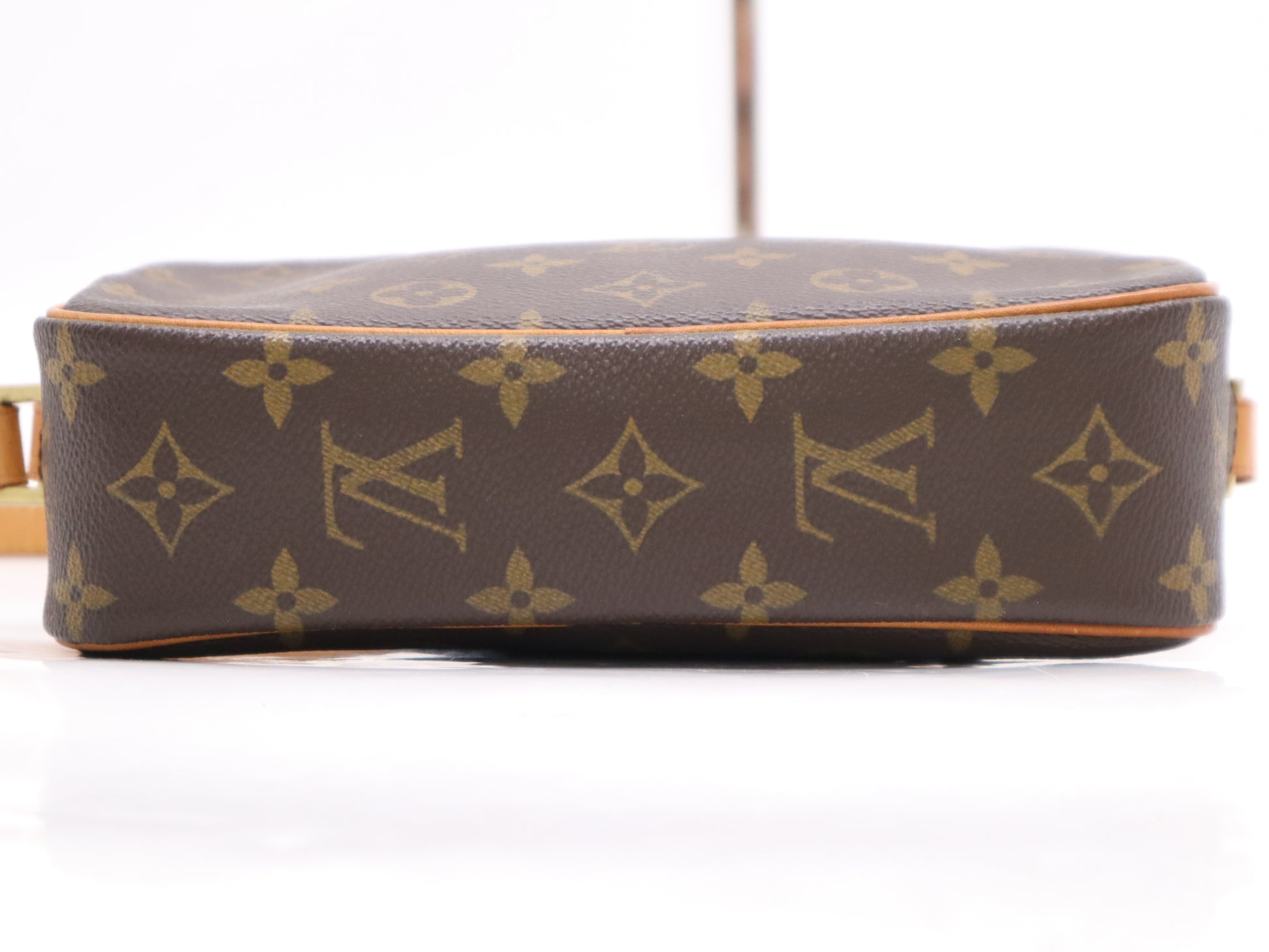 LOUIS VUITTON M51183 Monogram Pochette Cite Shoulder Bag