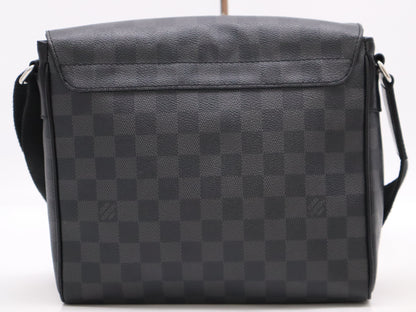 LOUIS VUITTON N41054 Graphite District PM NM Shoulder Bag/Messenger Bag with LV League Travel Sticker