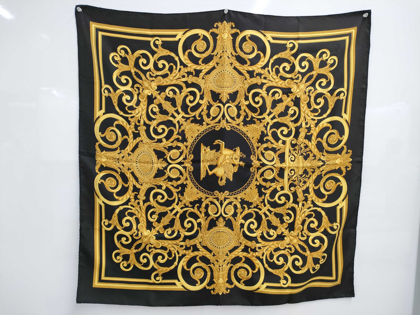 HERMES Silk Carré 90 LES TUILERIES Tuileries Garden Black Scarf