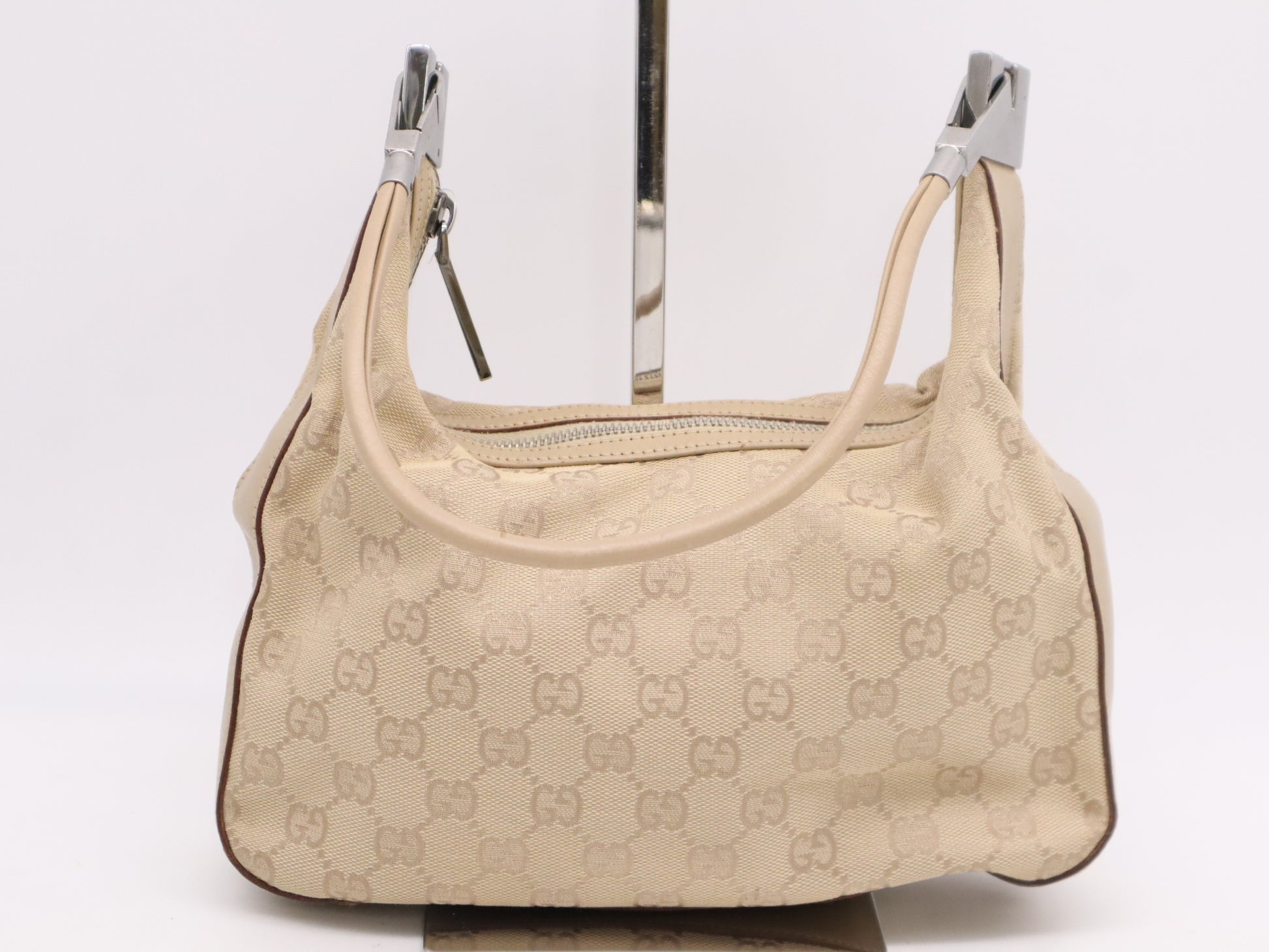 GUCCI Leather GG Canvas Shoulder Bag Beige with Silver Hardware