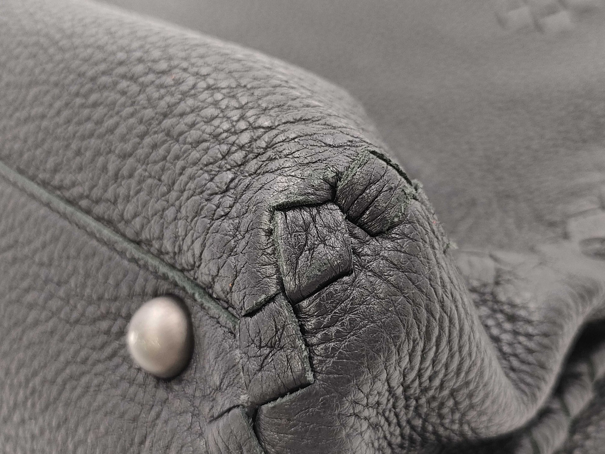 BOTTEGA VENETA Leather Intrecciato Shoulder Bag, Black