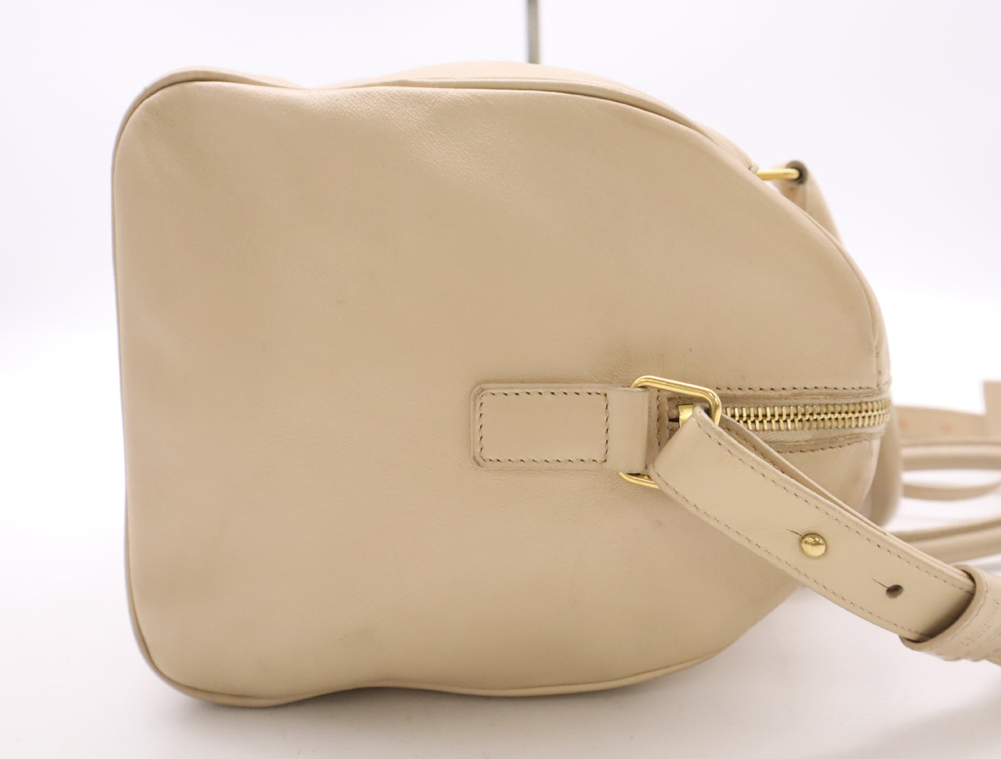 SAINT LAURENT Leather Classic Duffle 6 2-way Handbag/Shoulder Bag in Beige with GD Hardware and Clochet closure
