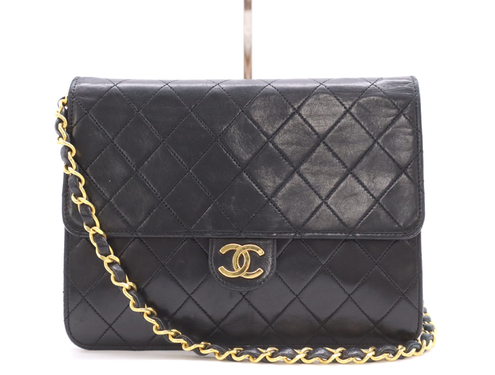 CHANEL Lambskin Matelasse 22 S Flap S Chain Push Lock Gold Hardware Black Shoulder Bag