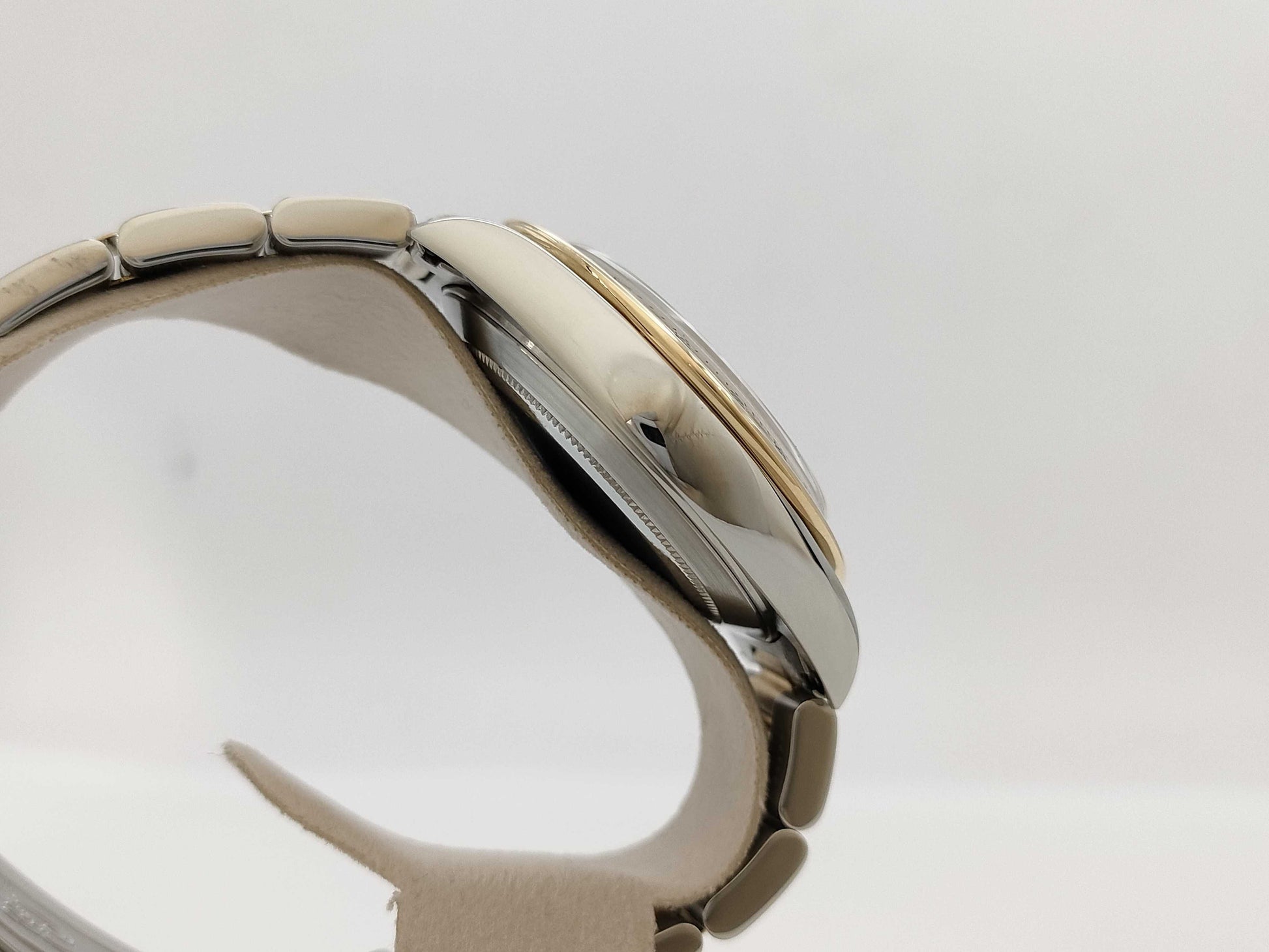 ROLEX 16523 W138235 White Dial Men's Watch