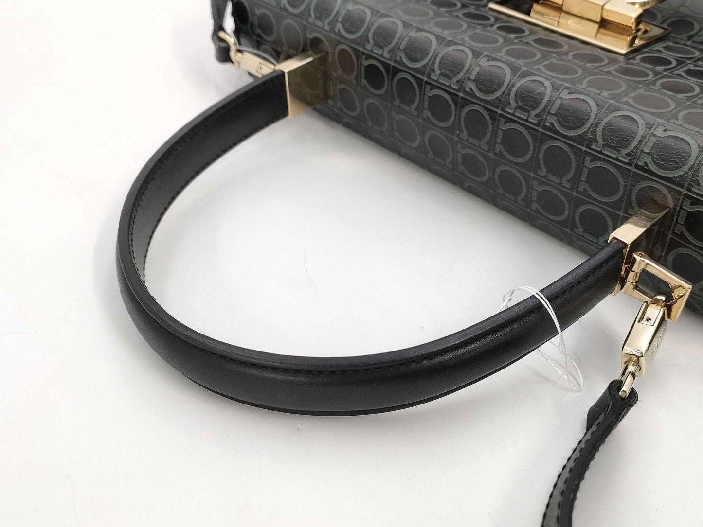 Salvatore Ferragamo 2-way shoulder bag