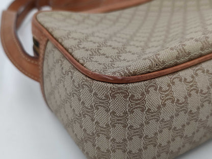 CELINE Shoulder Bag