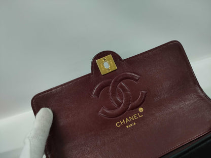 CHANEL Circle Black No. 1 Shoulder Bag