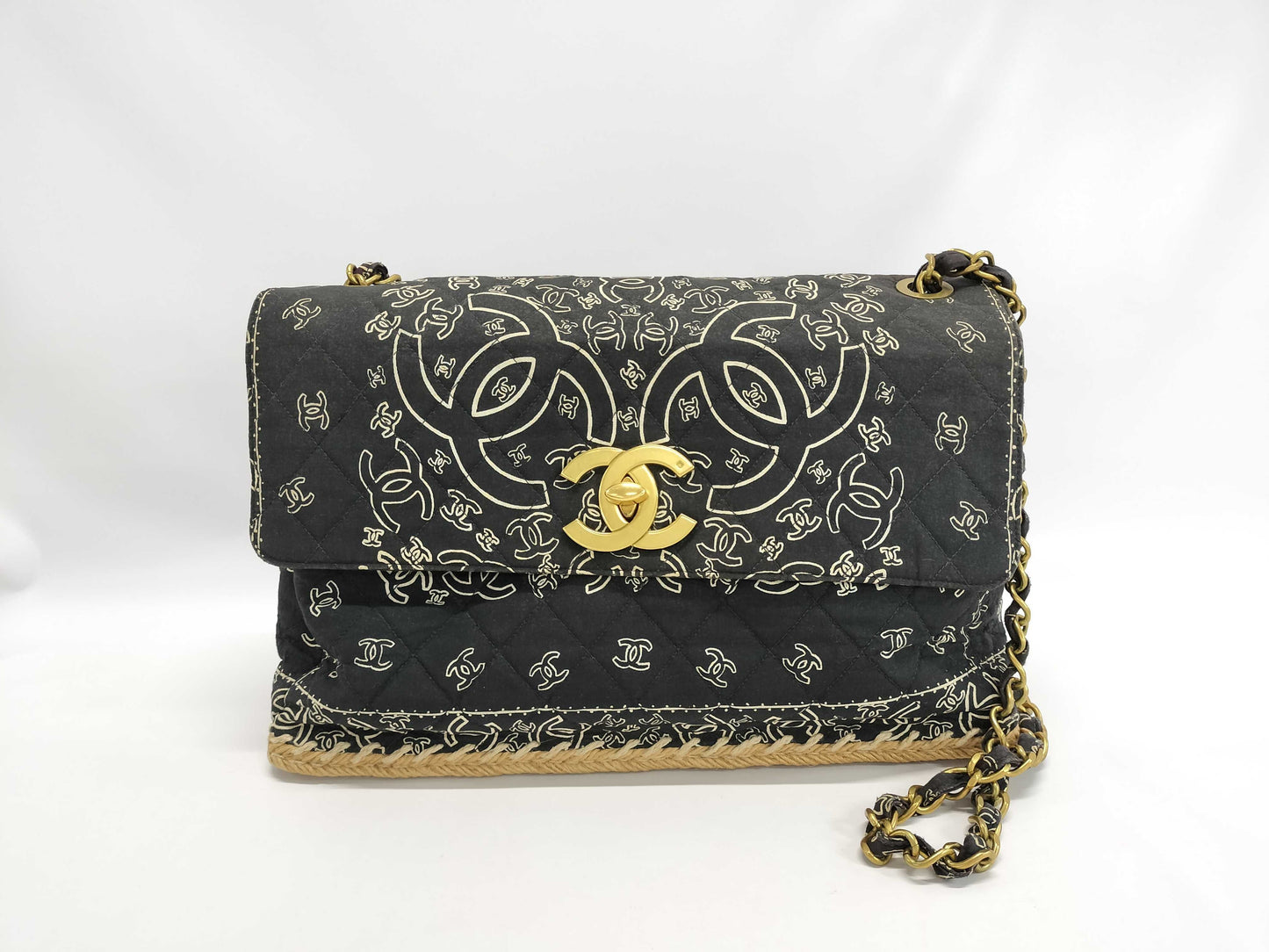 CHANEL Chanel Bandana Print Matelasse Coco Mark Turnlock Black Gold Cotton Shoulder Bag 2nd Series