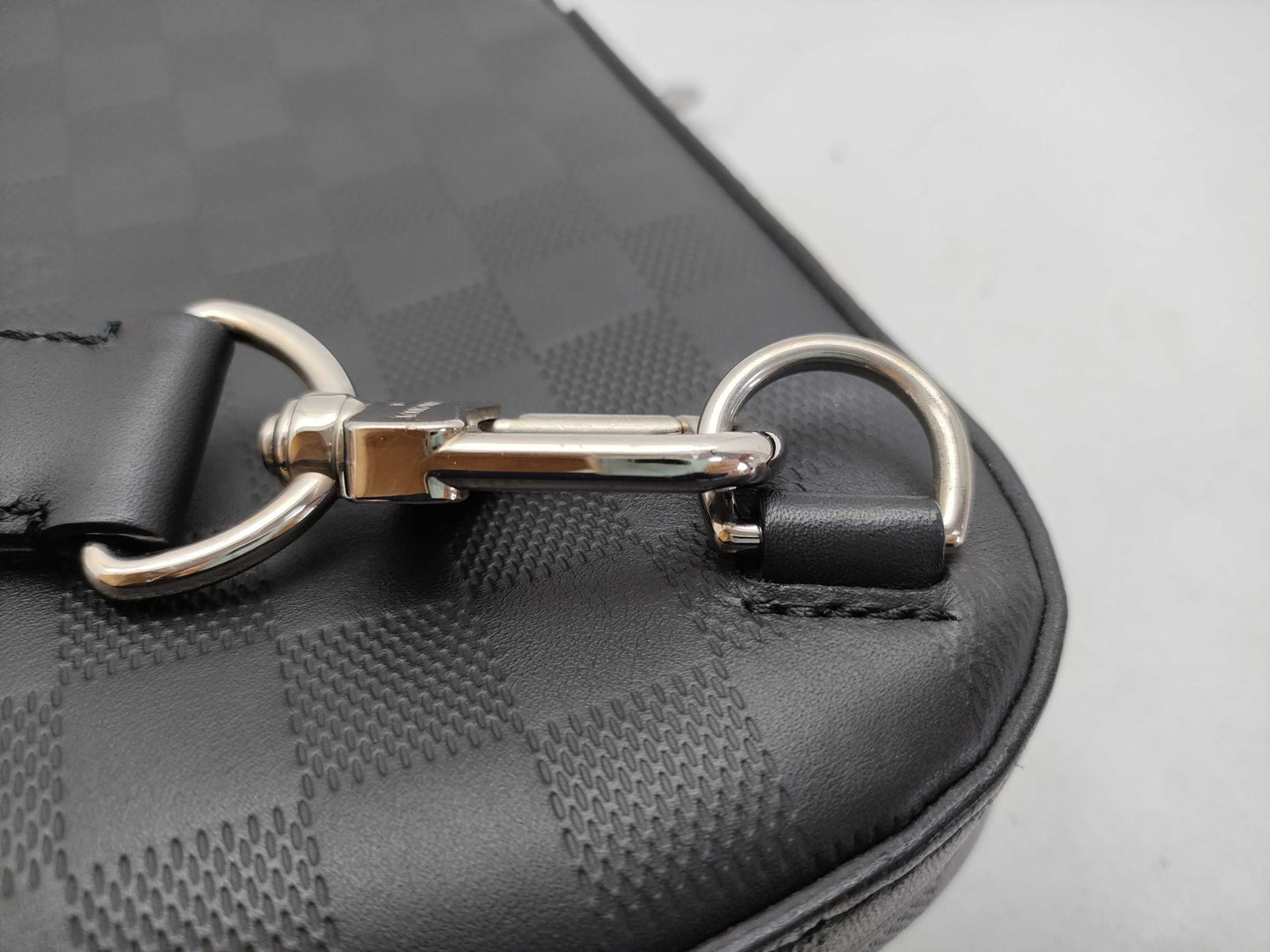 LOUIS VUITTON LV Avenue Sling Bag N45302 RFID Enabled Shoulder Bag